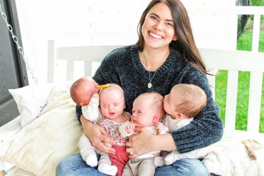 After Adopting 4 Siblings, Woman Who Didn't Think She Could Get Pregnant  Births Miracle Quadruplets – Love What Matters
