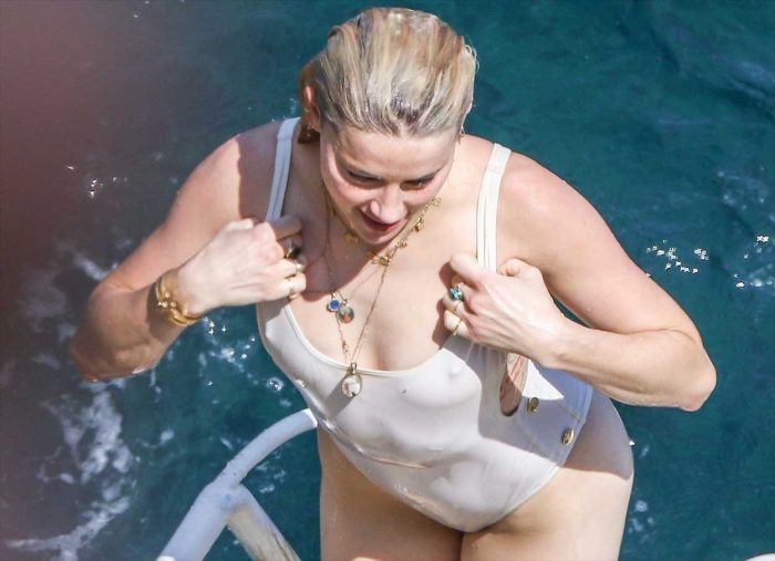 Amber Heard in bikini -