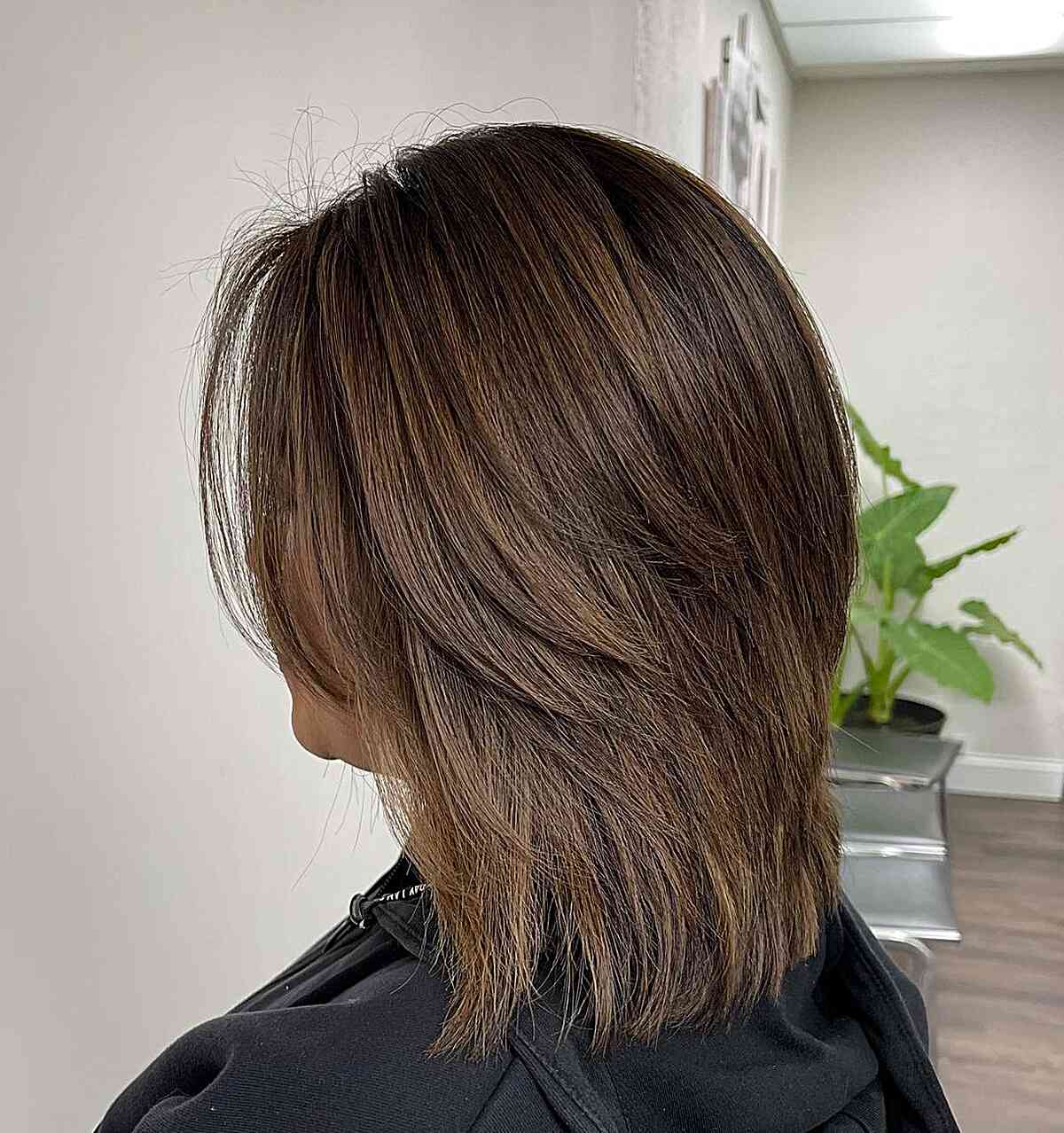 Bronde Medium-Short Layered Hair